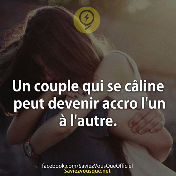 Un couple qui se câline peut devenir accro l&#039;un à l&#039;autre.
