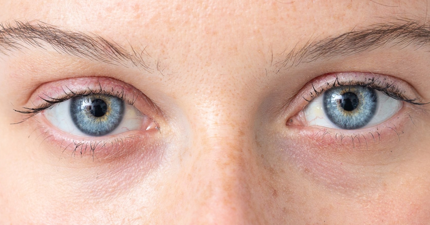 Chaque personne aux yeux bleus est une famille : l’incroyable histoire d’une mutation génétique unique