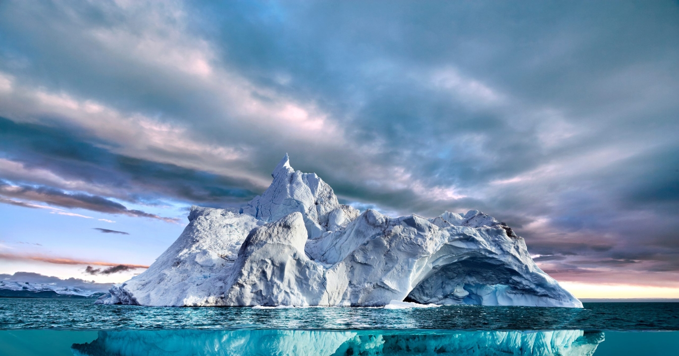 Comment les icebergs géants influencent-ils le climat global ?