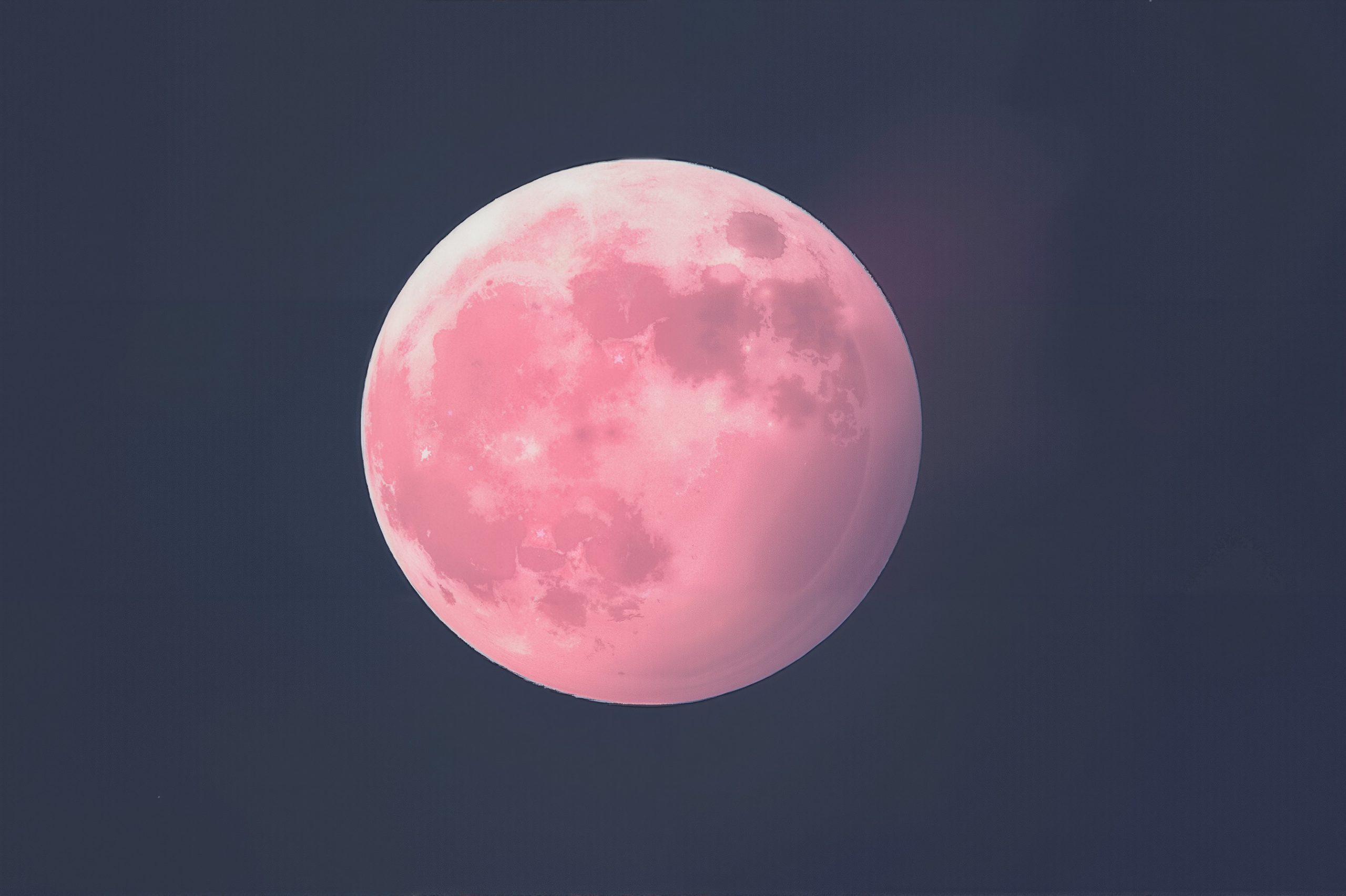 Pourquoi la Lune de Fraise est-elle si spéciale ?