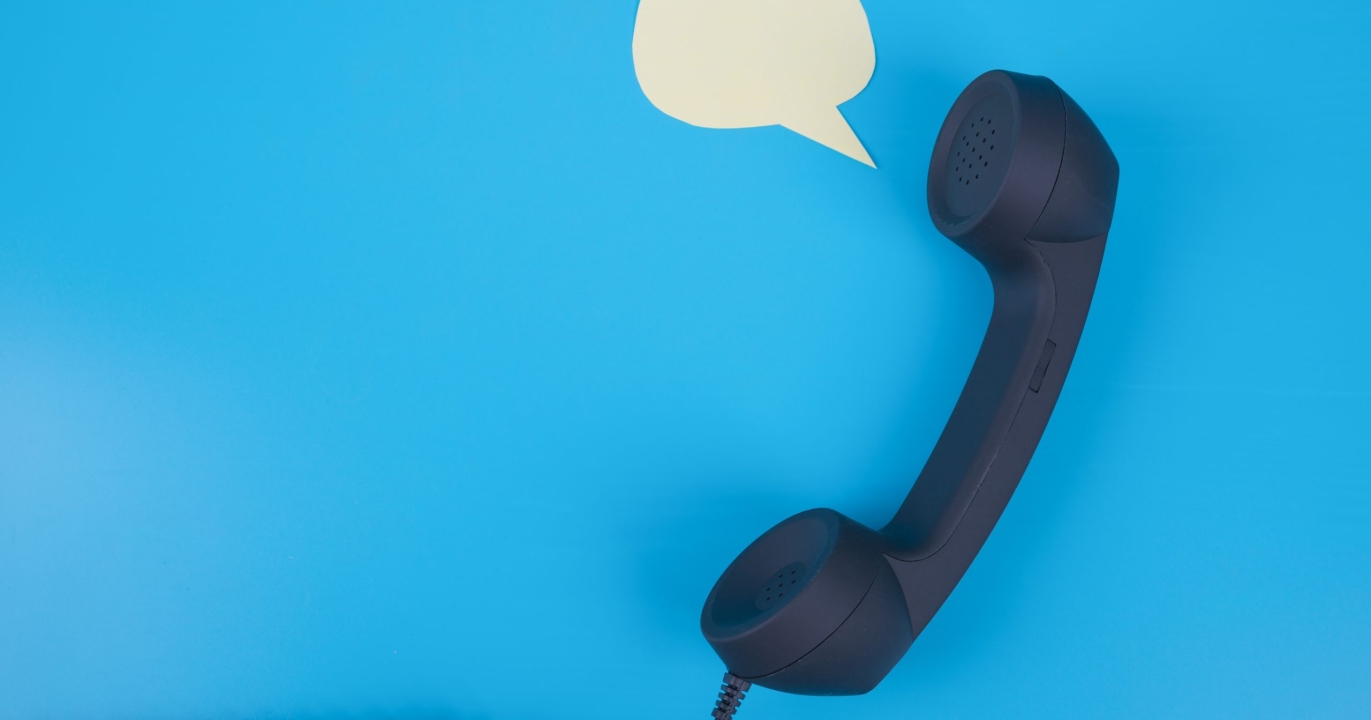 Pourquoi dit-on « allô » quand on répond au téléphone ?