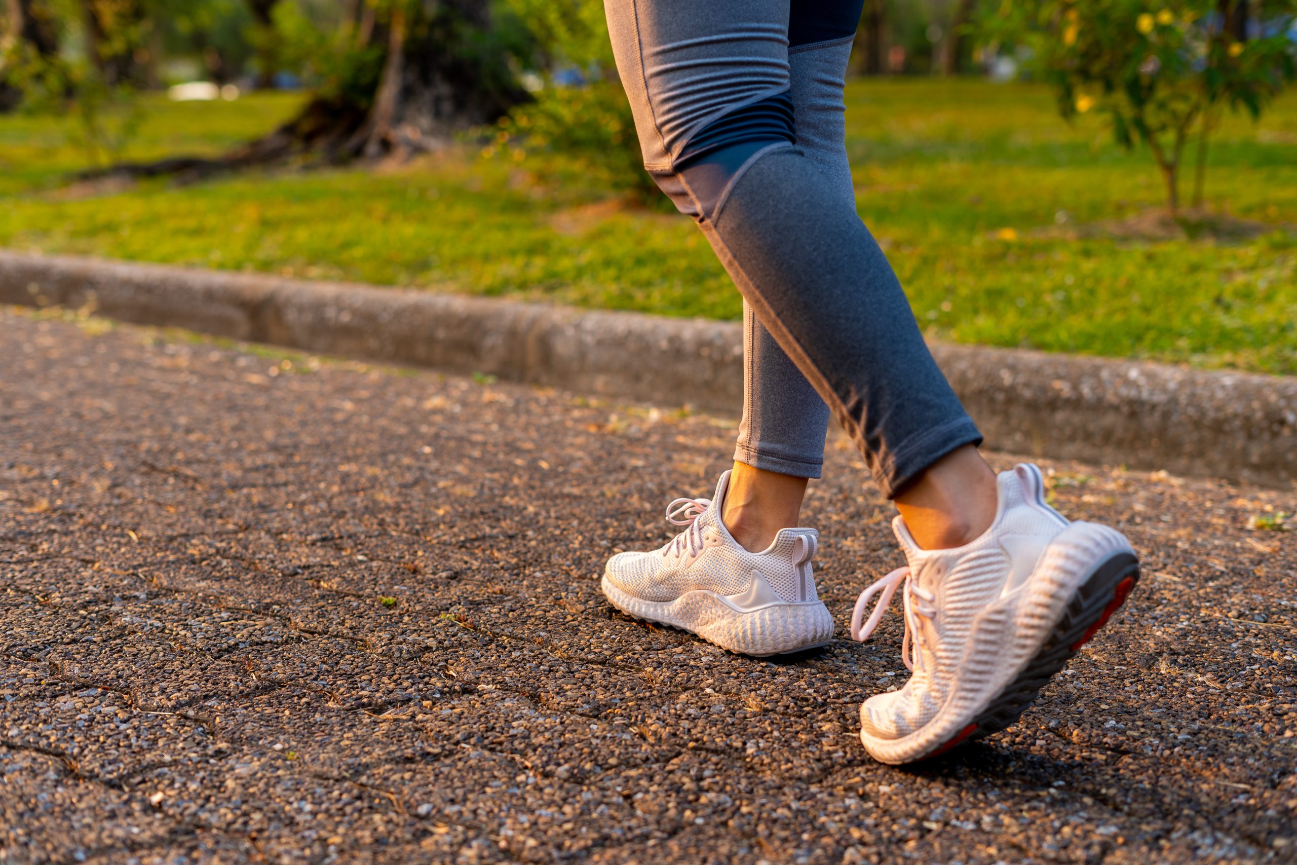 Marcher pour la santé, oui : mais combien de pas sont réellement efficaces ?