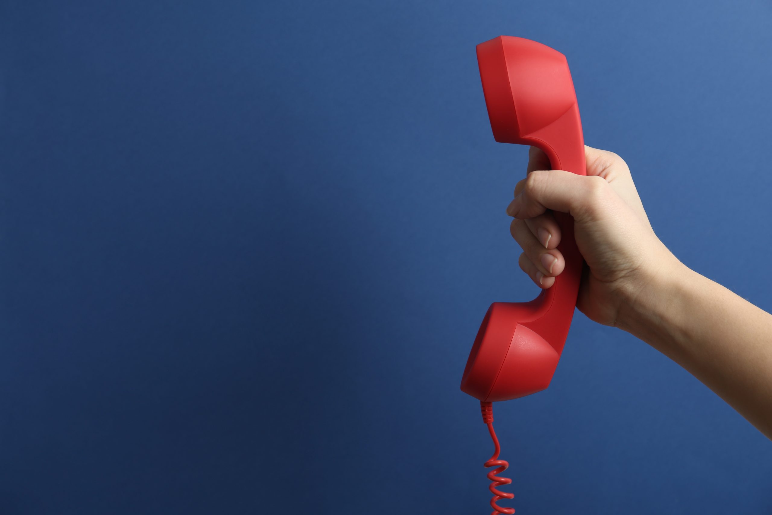 un mot à la fonction essentielle dans la communication