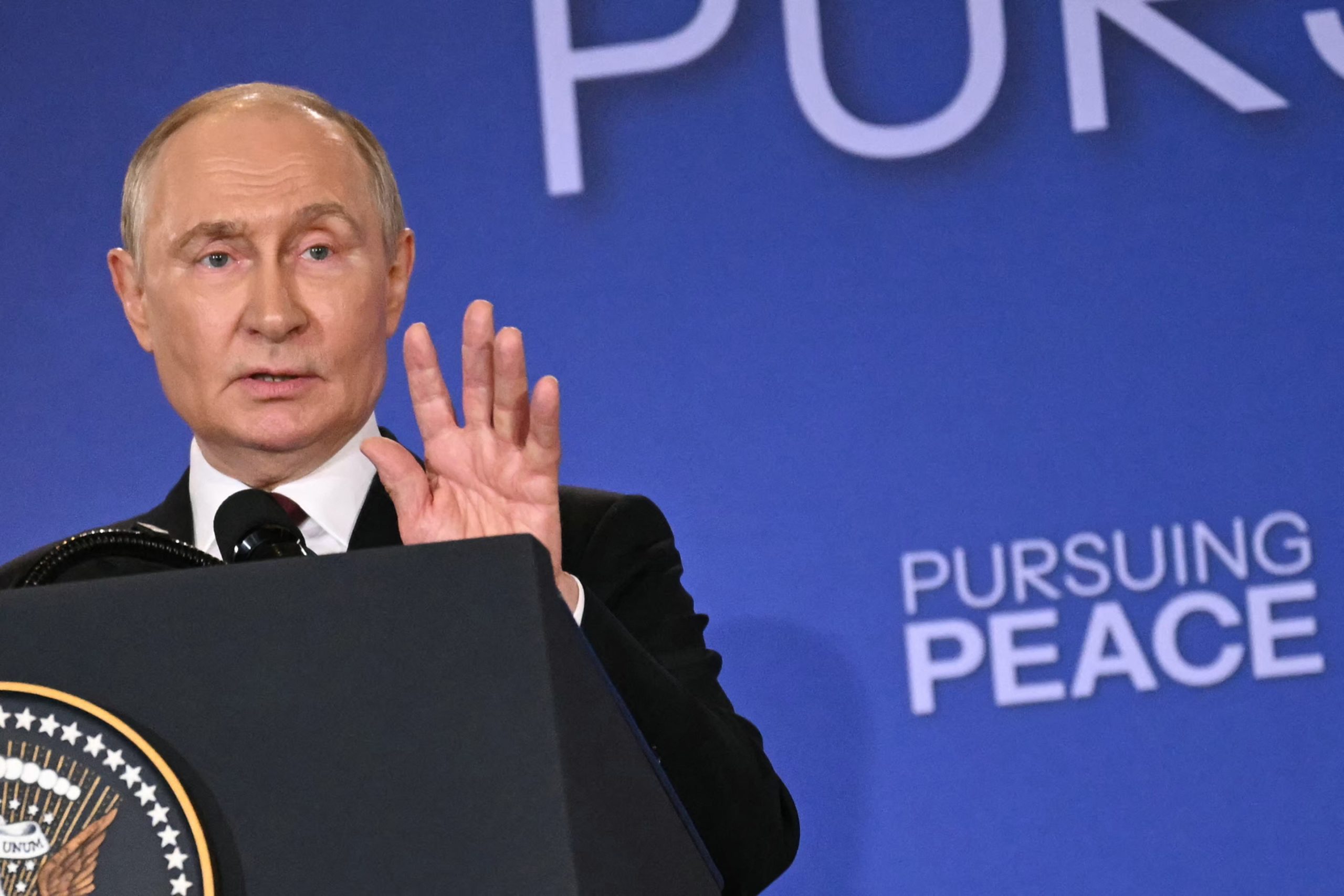 Poutine intime la soumission : Kiev et les Européens sous pression