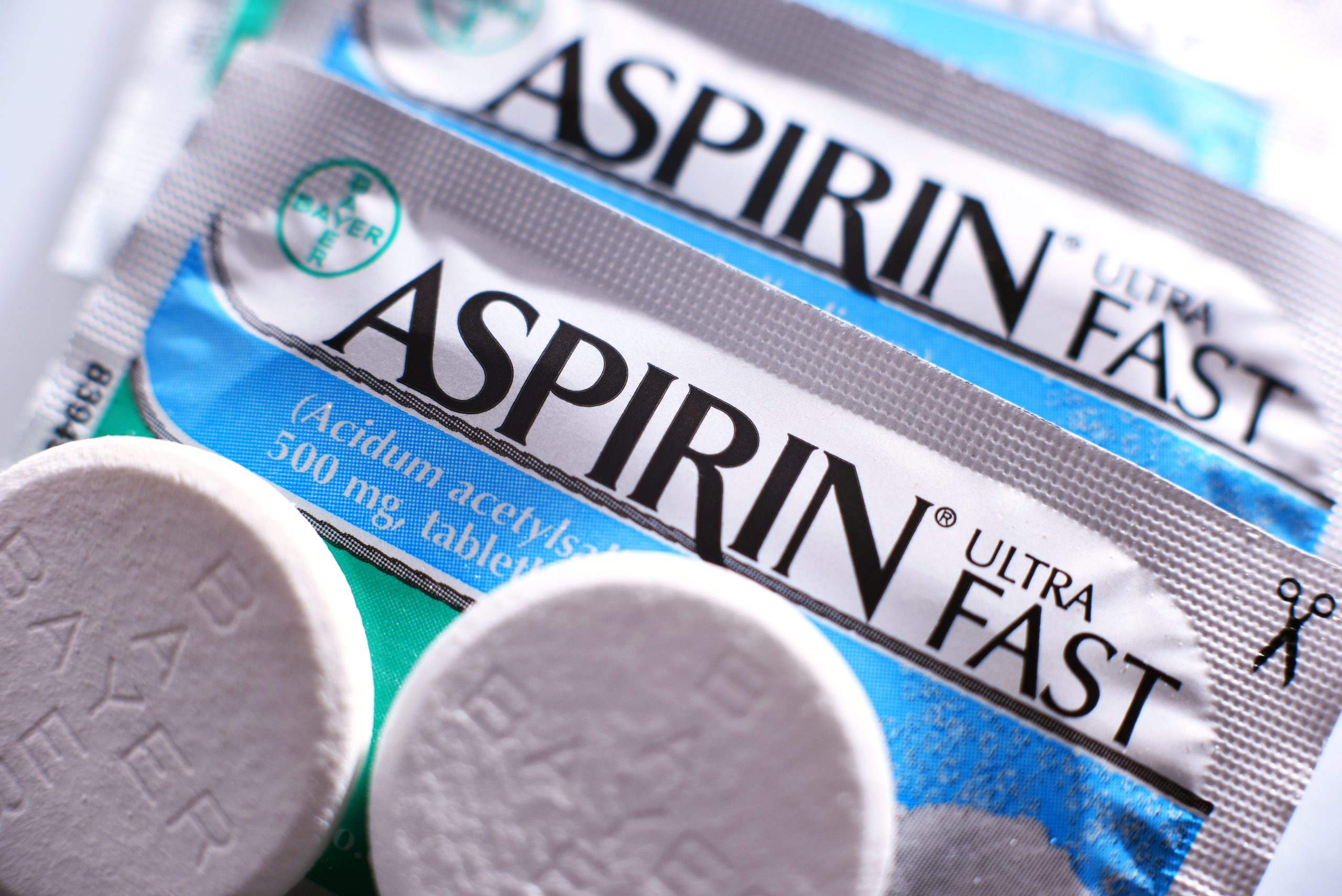 Urgence ou suspicion de crise cardiaque : l’aspirine reste une arme d’urgence