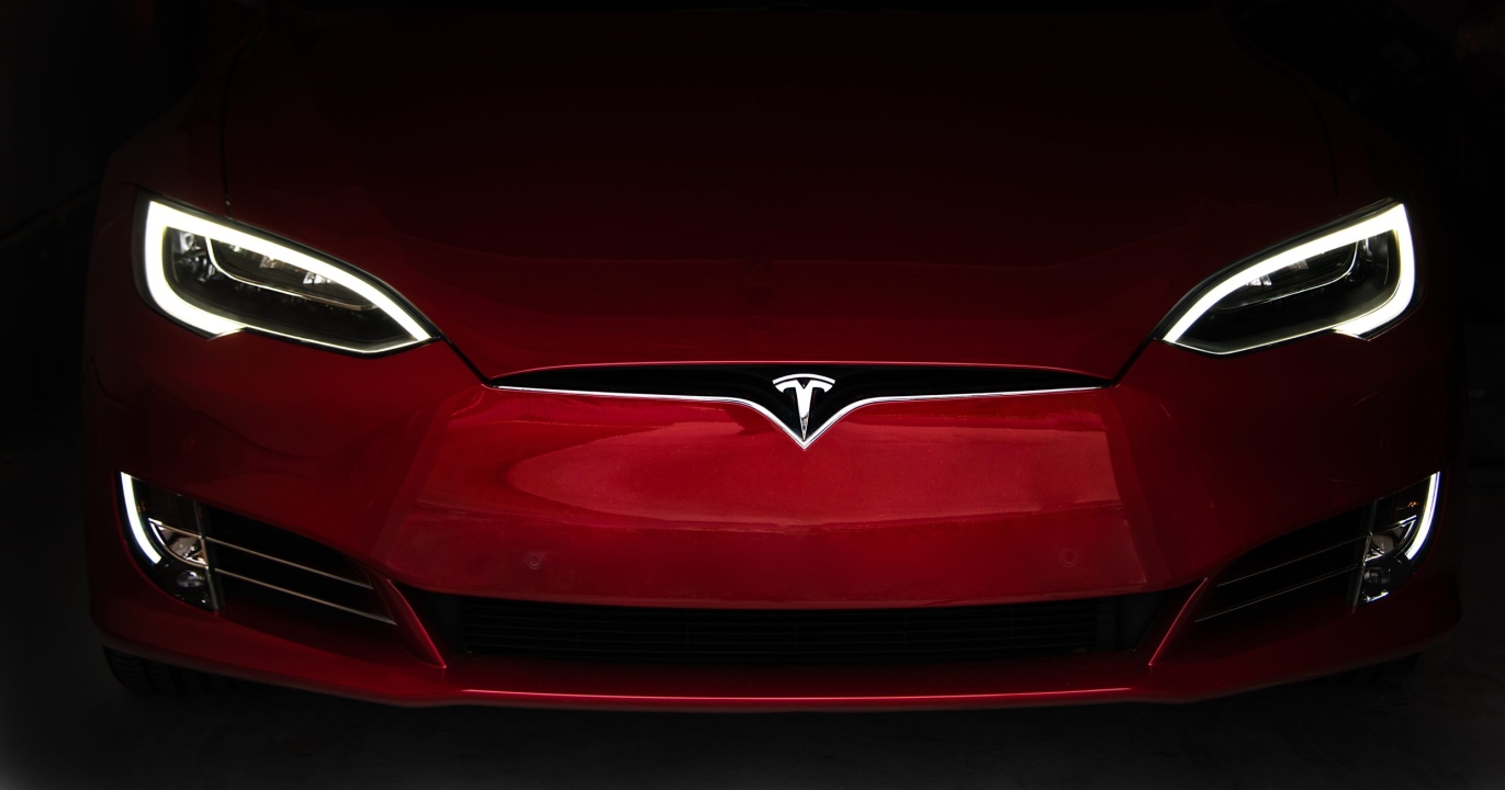 Tesla dévoile son piège à 1000 milliards pour transformer Musk en premier trillionaire de l&#039;histoire