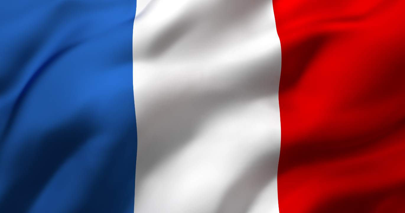 Les réactions internationales : entre espoir et scepticisme