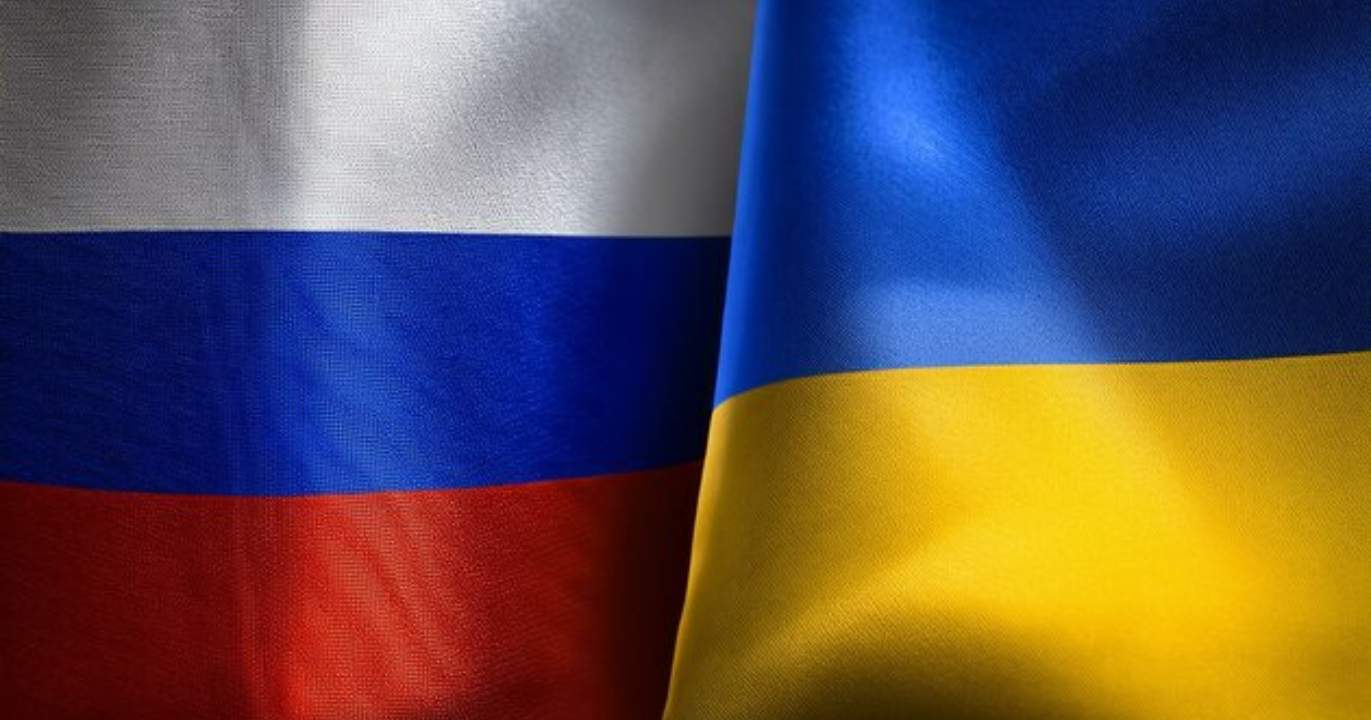 Trump accuse Zelensky de bloquer la paix pendant que Poutine bombarde l'Ukraine