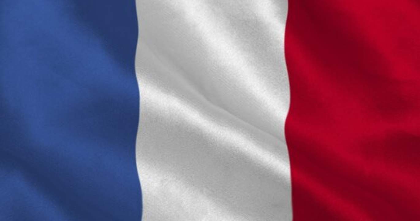 ÉDITORIAL : Macron contre Musk, ou comment l’Europe rate (encore) son réveil industriel