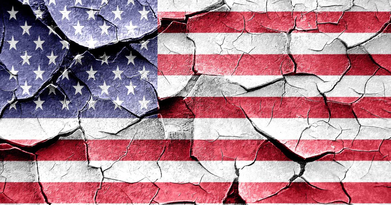 CHRONIQUE : Un Sharpie à 5 dollars, une guerre en Iran, et un président qui choisit le stylo