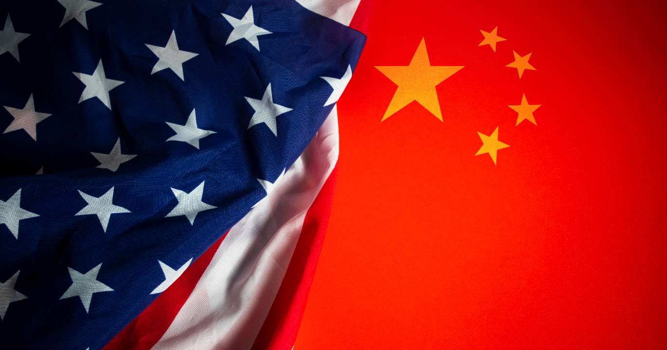 Washington accuse. Mais Washington vend aussi des armes.